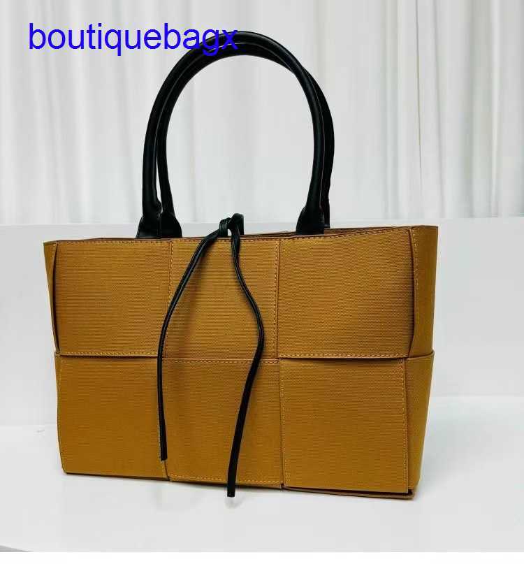 

Luxury Bottegss Venetss Arco Evening Bags online store bag East Gate New canvas South Korea women's woven one shoulder large capac With logo P2N1, Green4