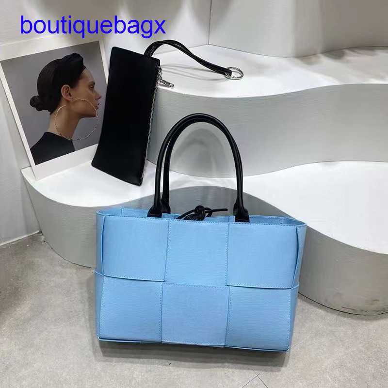 

Luxury Bottegss Venetss Arco Evening Bags online store female Korea large Dongdaemun new bag tote capacity Tote Bag versatile wove With logo ZW50, Creamy-white