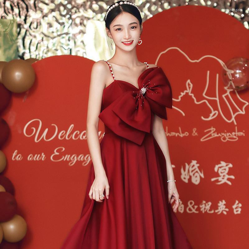 

Casual Dresses Burgundy Sexy Bow Applique Sling Sleeveless A-Line Satin Evening Gowns Oriental Party Banquet Female Stage Cheongsam, Style 1