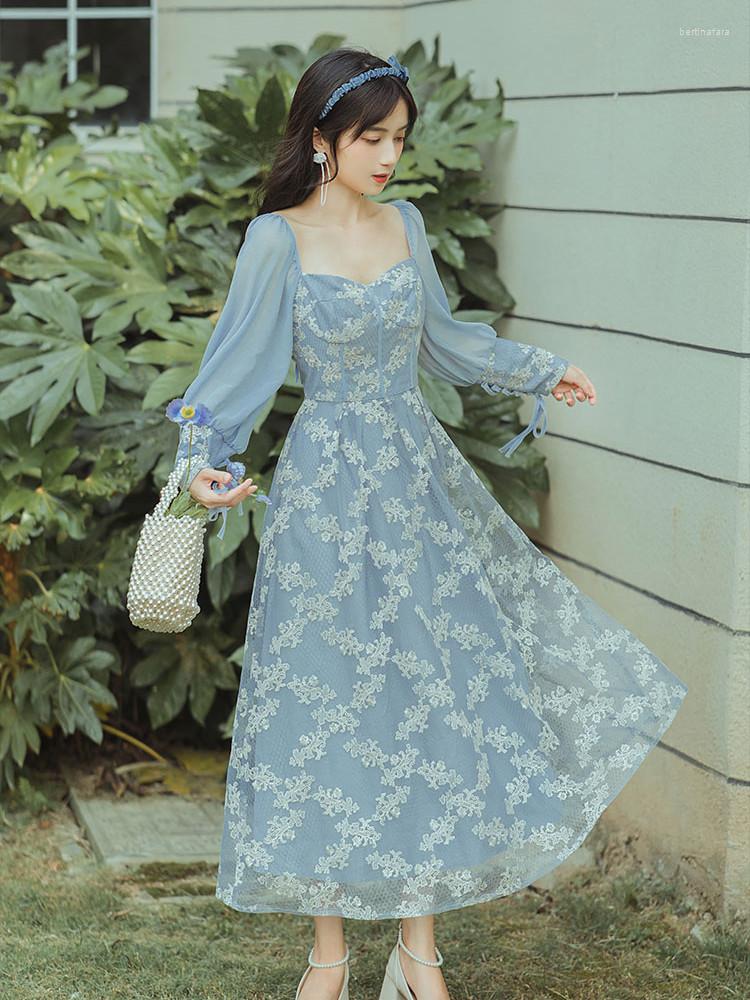 

Casual Dresses French Vintage Lace Embroidered Romantic Fairy Dress Women Lantern Sleeve Autumn Evening Vestidos Elegantes Para Mujer, Photo color