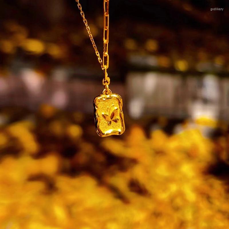 

Chains 2023 Square Butterfly Titanium Steel Necklace For Women Fashion Stereoscopic Pendant Asymmetric Clavicle Chain Light Luxury Gift