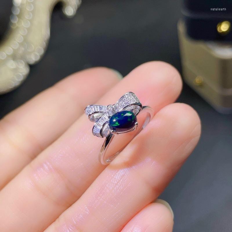 

Cluster Rings Fashion Classic Embedding Round Natural Black Opal Ring S925 Silver Gemstone Girl Women Party Gift Fine Jewelry