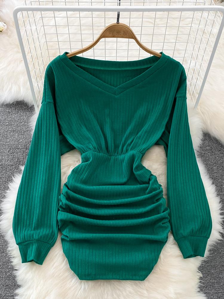 

Casual Dresses Women Autumn Winter Dress Temperament V-neck Lantern Long-sleeved Pleated Small Short Package Hip Bottoming D1970, Black