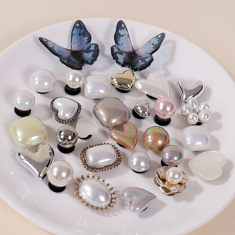 

Fashion Shoes Charms for Croc Elegant Pearl Clogs Shoe Decorations Whole Set DIY Croc Accessories Trend All-match