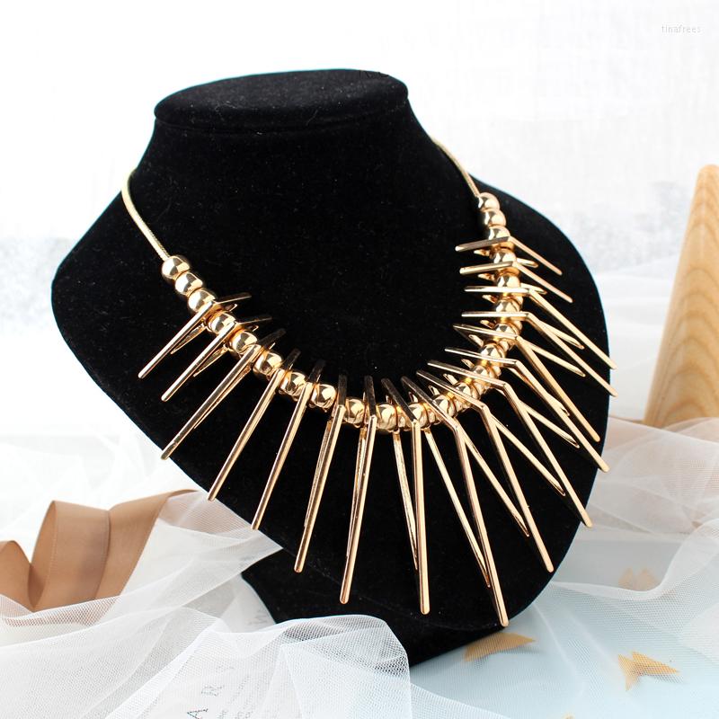 

Choker Fashion Punk Alloy Triangle Necklace For Women Hip Hop Gold Color Geometric Chunky Jewelry Gift