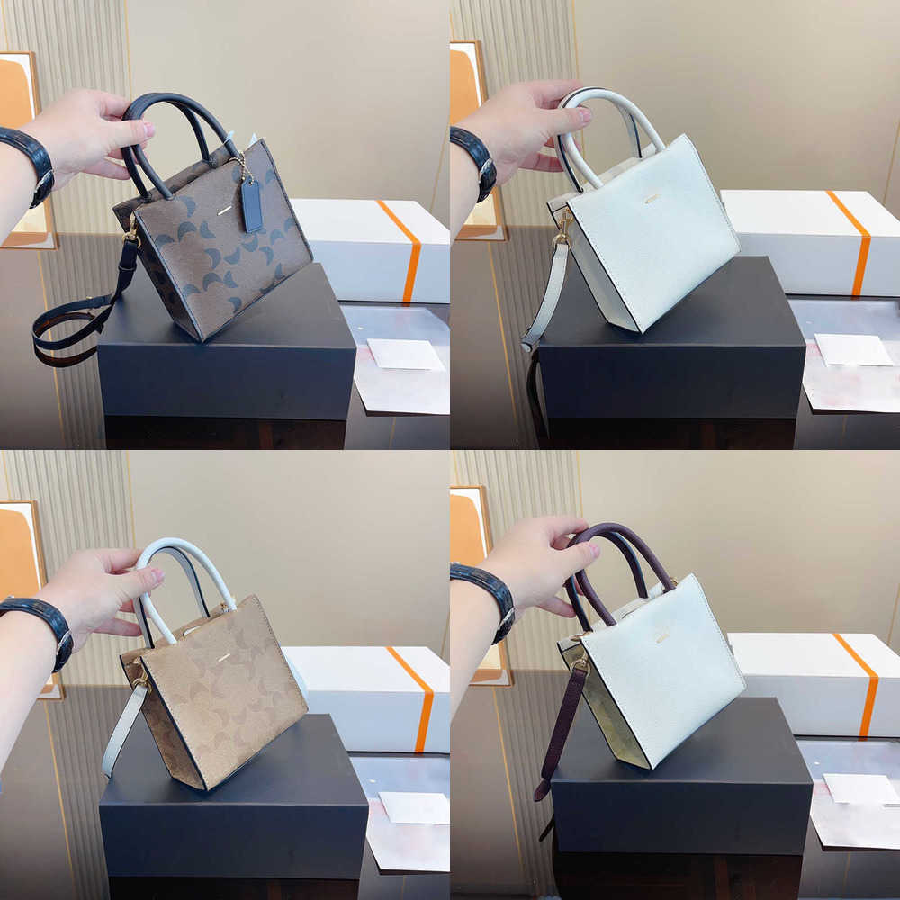 

totes luxury bags mini handbags women shoulder bag letters print crossbody hand bags Trend Leather Handbag lady purse wallet 230218, Beige