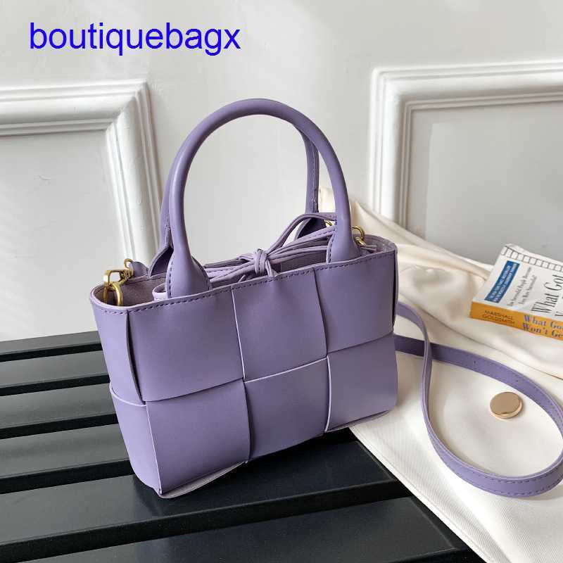 

Luxury Bottegss Venetss Arco Evening Bags online store Woven handbag 2023 spring and summer new fashion Tote single shoulder messe With logo D23Z, Black8