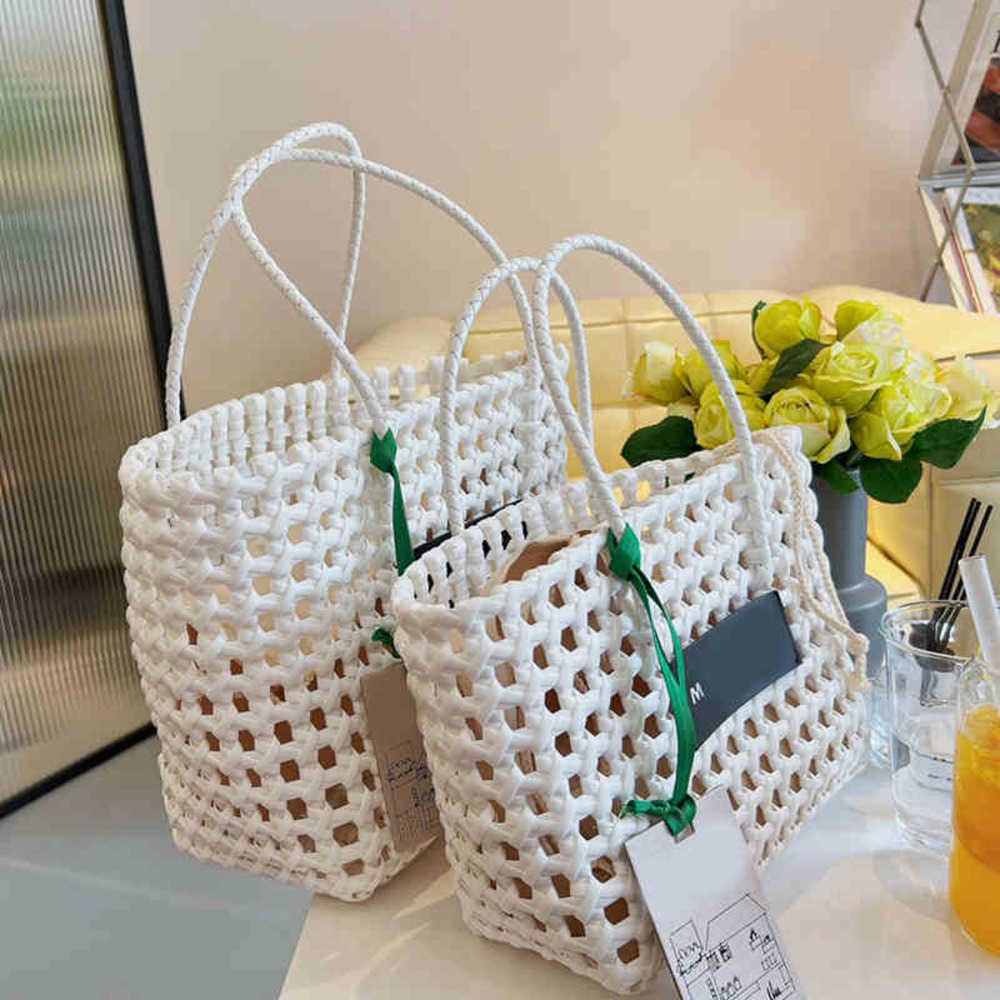 

Totes Beach Straw Bucket Women Designer Basket Woven Shopping Bag Summer Handbag Lady Hollow Out Crossbody Bags 220704, Black