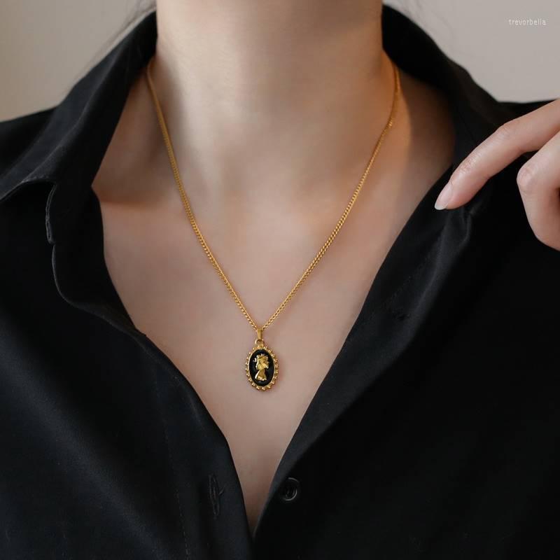 

Chains Stainless Steel Necklace For Women Gold Color Luxury Design Vintage 2023 Jewelry Female Clavicle Chain