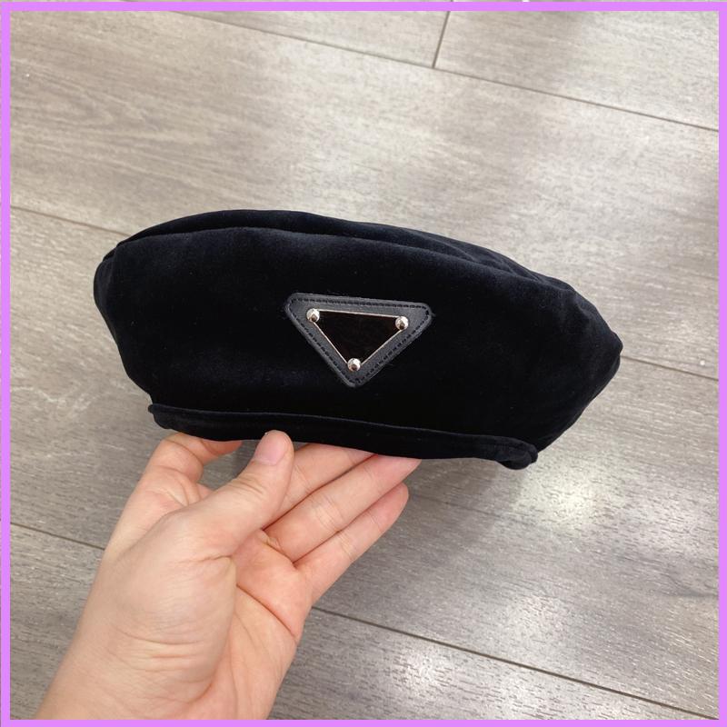 

New Women Fashion Beret Designer Art Berets Lady Caps Baseball Cap Casquette Outdoor Fall Fitted Hat Hats Mens Velvet Flat Hat D218186F, Black