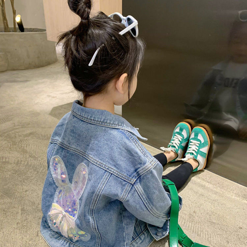 

Jackets 1-12 Year Girls Denim Jacket Baby Girl Clothes Fashion Kids Jean Coat For Girls Cute Rabbit Sequis Design Children Outerwear 230313, Beige