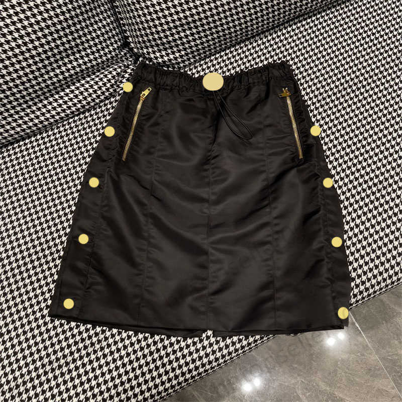 

Black Womens Designer Skirt Spring Summer Fashion Casual Loose Simple Nylon Skirt Elastic Waist Drawcord Design Custom Metal Buckle Monochrome