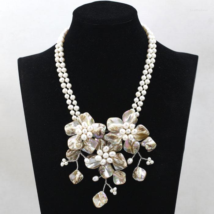 

Pendant Necklaces Pretty Shell Pearl Flower Necklace Handmade Wedding Floral Party FP182