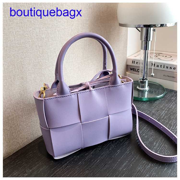 

Luxury Bottegss Venetss Arco Evening Bags online store spring summer Woven and handbag new 2023 fashion Tote single shoulder messe With logo I51D, Black8