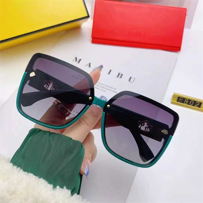 

Sunglasses 2023 new sun female male large frame polarizing fashion glasses