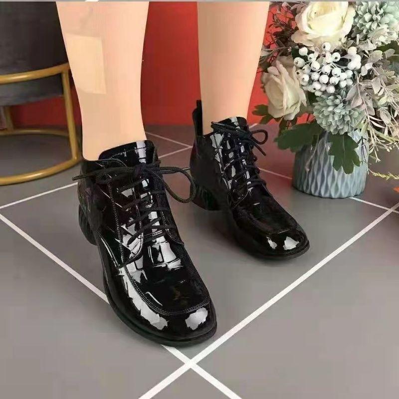 

Dress Shoes 2023 Spring And Autumn Round Head Net Red Temperament Thick Heel Short Tube Lace Up Women's Comfortable High Heels, Black