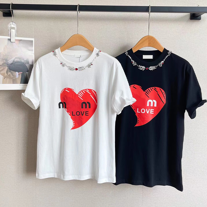 

Mens Designer t shirt Striped Great love Sweatshirt miumiu Womens tshirt Summer Trend Round Neck Short Sleeve Casual shirts Tops Loose High Street tee shirt