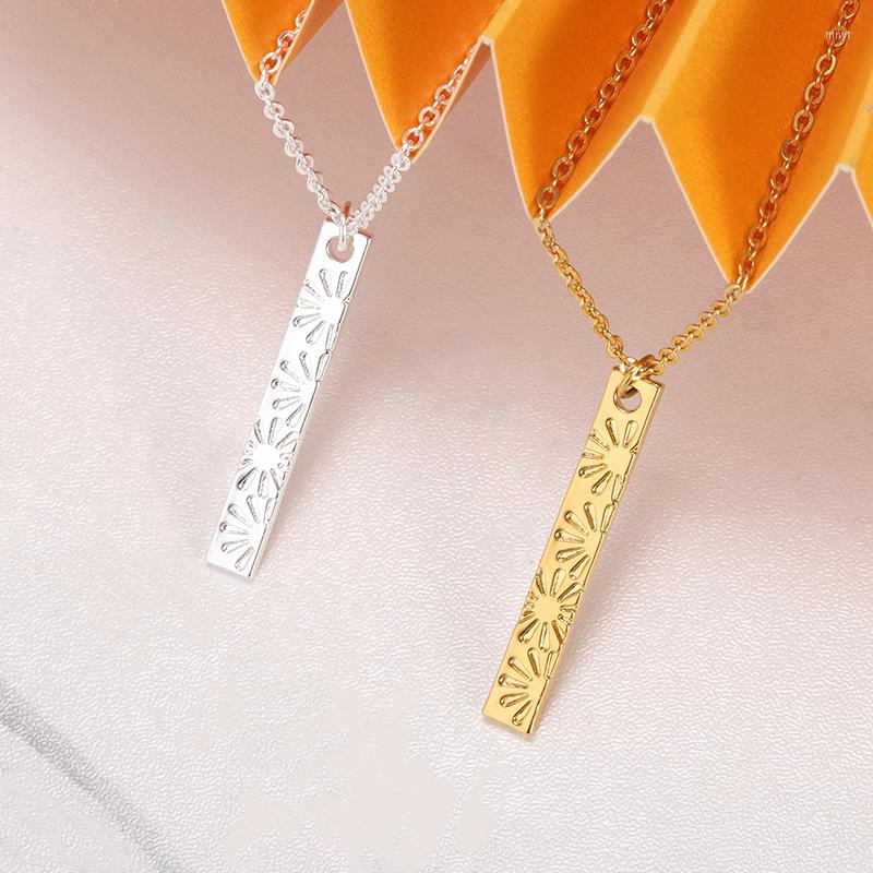

Pendant Necklaces Minimalism En Daisy Flower Bar Necklace Stainless Steel Geometric Strip Vertical Corrosion Christmas Gift