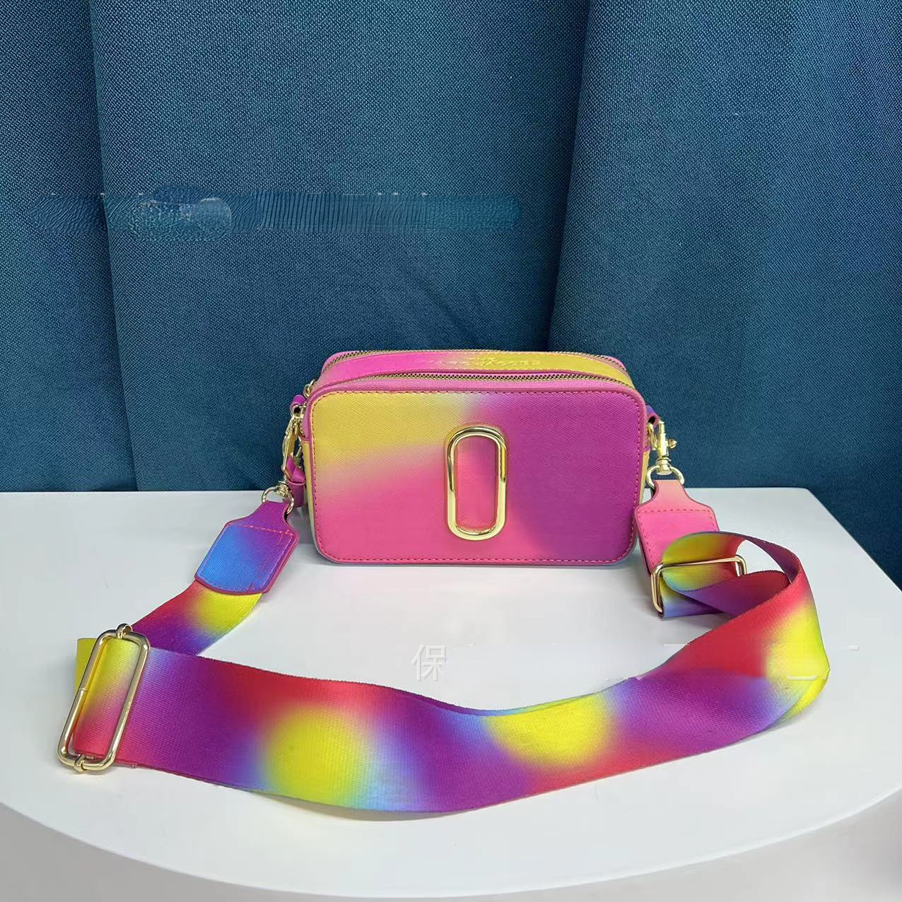 

Evening Bags Female 2023 New Autumn Trend Texture Small Square Bag Europe and The United States Fashion All-match Camera Bag Lady Bags, Black