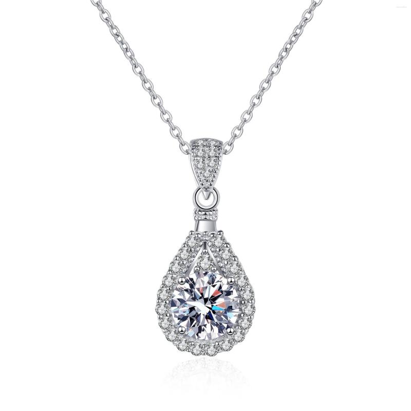 

Chains 925 Sterling Silver Women Necklace 1ct 2ct Moissanite Diamond Exquisite Collarbone Chain Plated With Pt950 Gold Luxury Jewelry