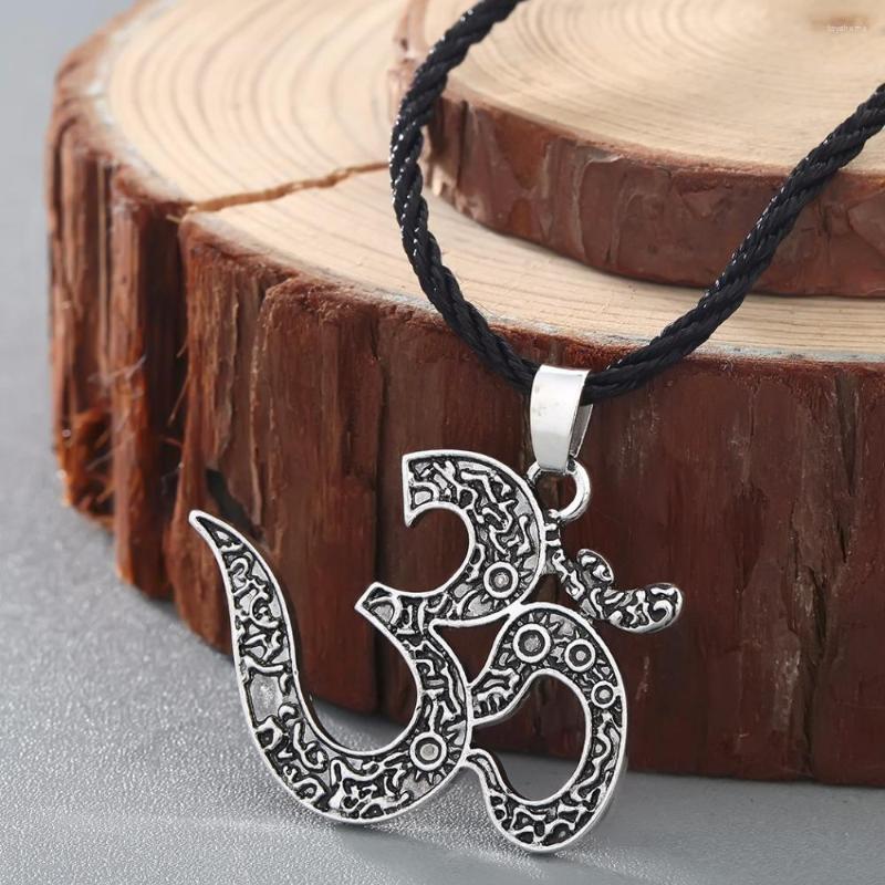 

Pendant Necklaces CHENGXUN OM Necklace Ohm Jewelry Yoga Meditation Men Boys Figure