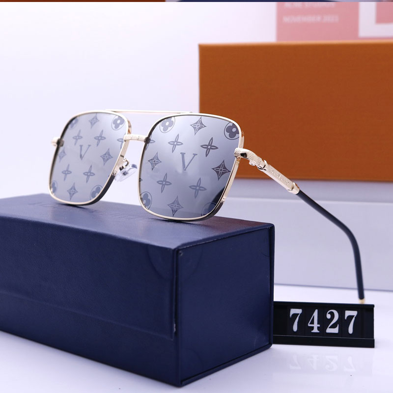 

Sunglasses For Women Luxury Designer Sunglasses Fashion Square Eyeglasses Goggle Man Woman 7 Color Optional Triangular Signature