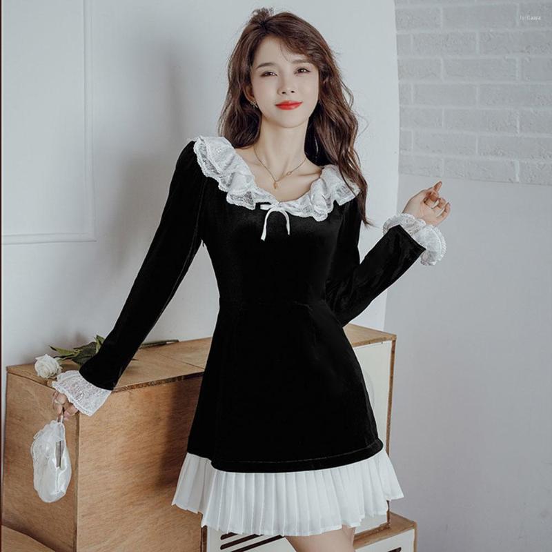 

Casual Dresses French Small Fragrant Wind Pleats Dress 2023 Spring Women's Autumn Lace Slim Waist Elegant Ladies Sweet Black Mini