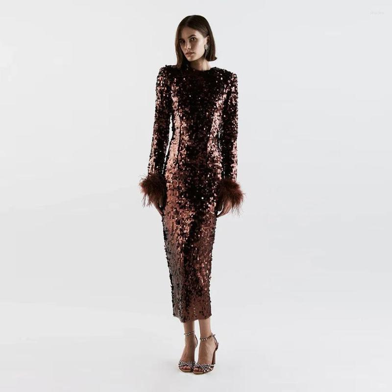 

Casual Dresses European Design 2023 Fashion Long Sleeve Sequin Party Dress With Feather Vintage Maxi Evening, Black