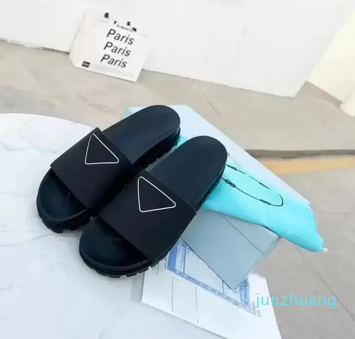 

Designer Black White Crystal Slipper Women Summer Simple Living Bathroom Antiskid Slipper Outdoor Leisure Flat 03 Classic Sandbeach Sandal Flip-Flops