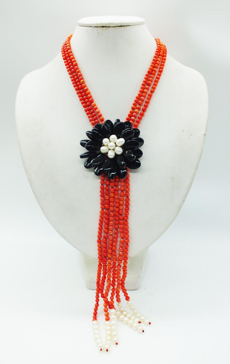 

Choker Fashion Coral Stone Flower Necklace