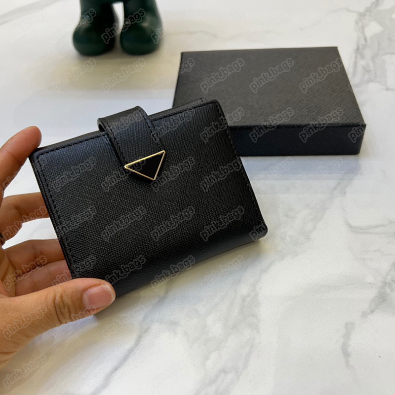 

Luxury Mens Designer Wallet For Women Fashion Cowhide Card Holder Womens Coin Pocket Credit Purses Casual Letter P Wallets Totes 2303146BF, P#black