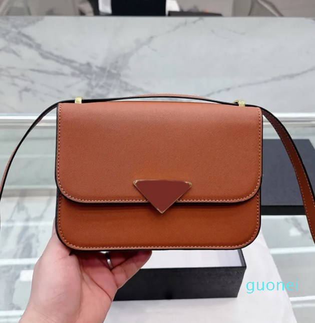 

Leather Shoulder Bag Messenger Bags Ladies Crossbody Handbags Flip Wallet Fashion Letter Triangular Pattern Magnetic Buckle Long