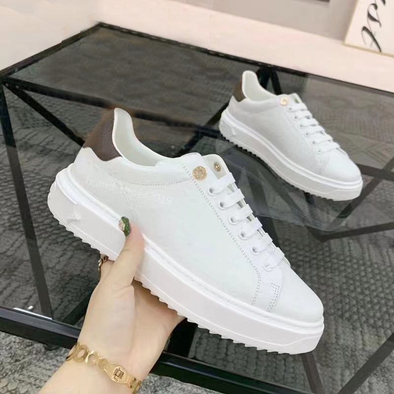 

Luxurys Designers Casual shoes women Travel leather lace-up sneaker 100% cowhide fashion lady Flat designer Running Trainers Letters shoe platform gym sneakers
