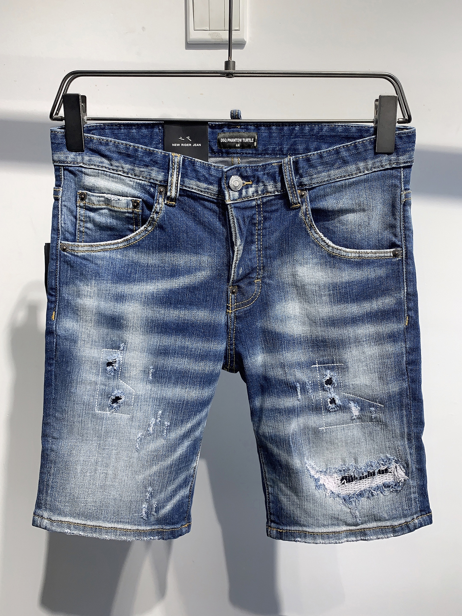 DSQ PHANTOM TURTLE Jeans Hommes Jean Mens Designer De Luxe Maigre Déchiré Cool Guy Causal Trou Denim Marque De Mode Fit Jeans Homme Pantalon Lavé