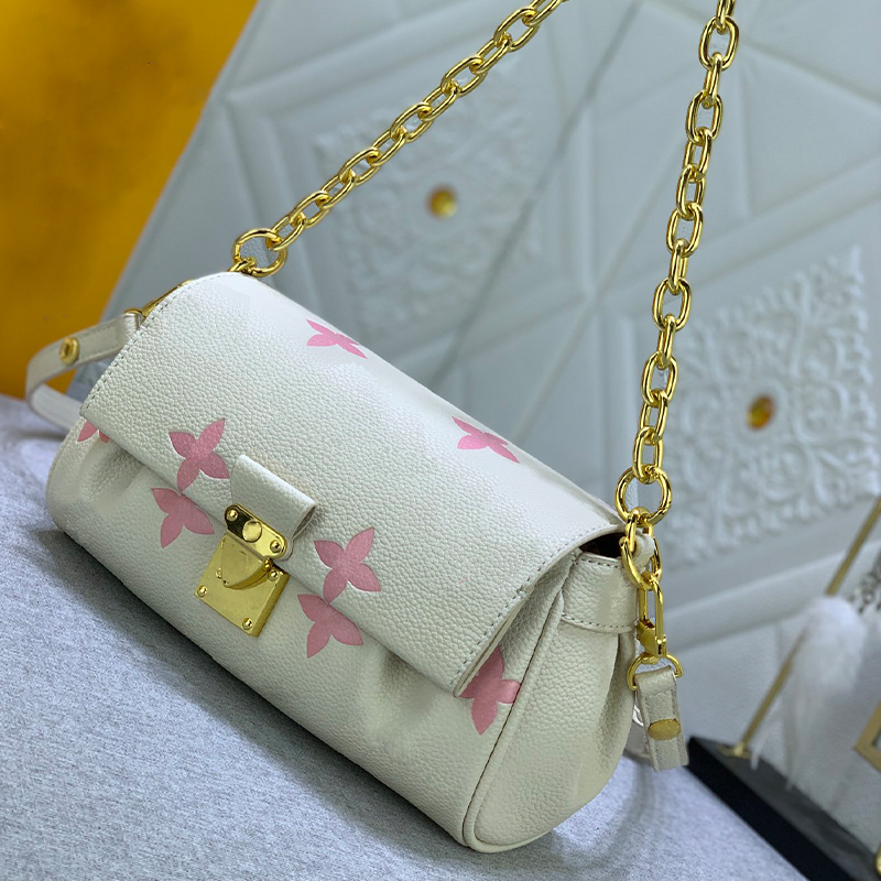

Luxury brand designer women's bag 2023 new cloud bag one shoulder oblique span bag strawberry milk series classic presbyopia hardware chain bag handbag purse