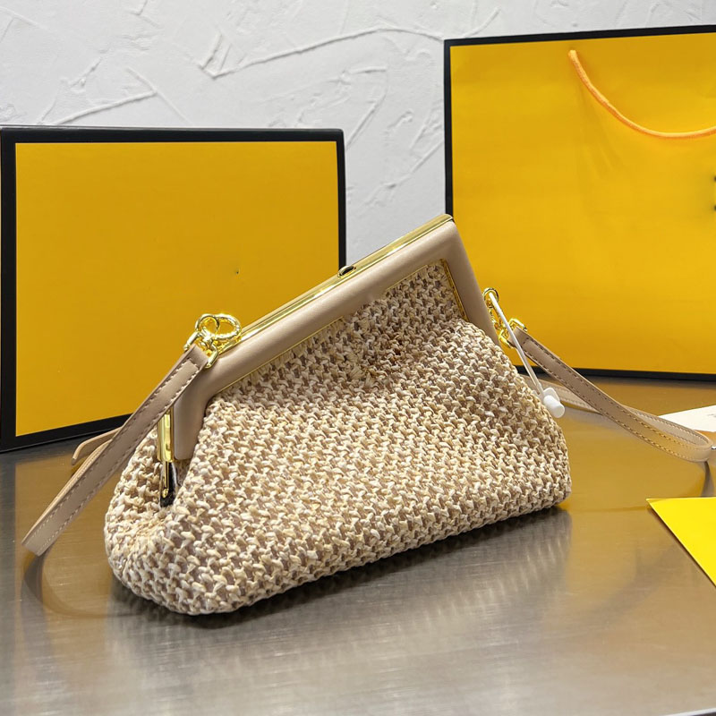 

Straw Woven Shoulder Bag Hollow Out Bags Women Handbag Crossbody Purse Lafite Grass Crochet Fashion Metal Buckle Clutch Clip Wallet Lady Handbags