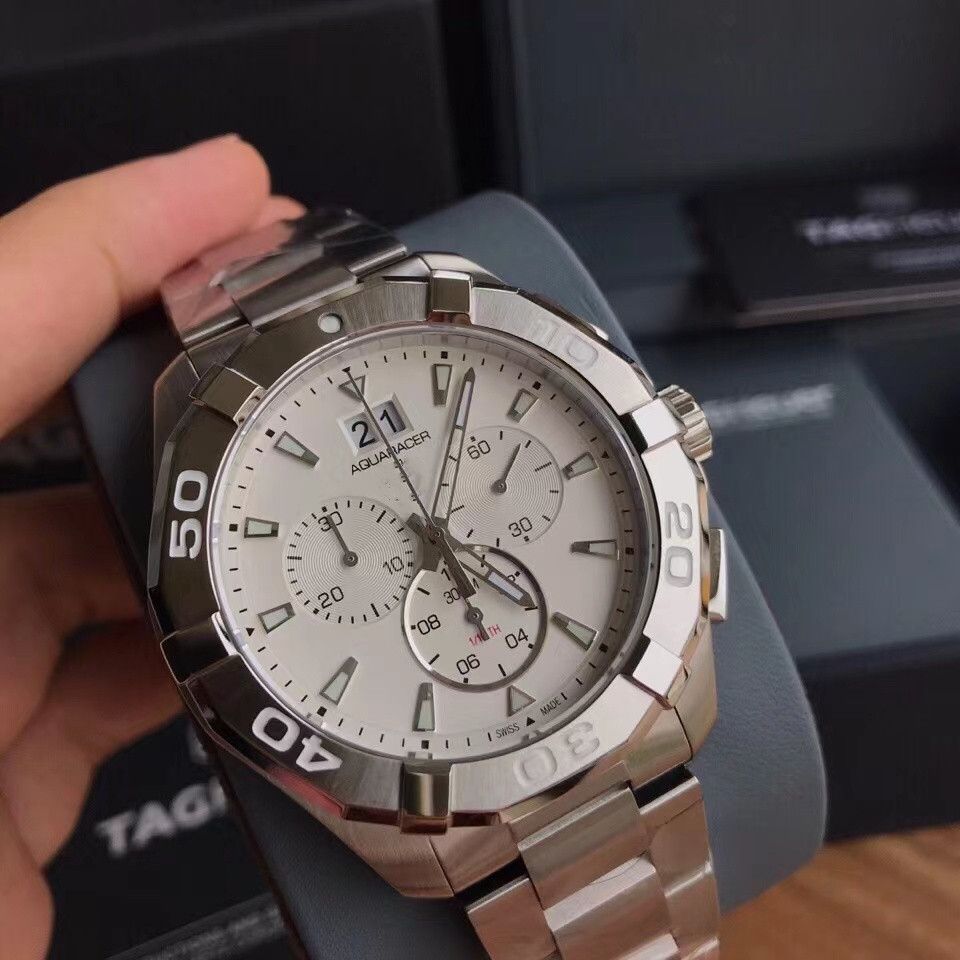 

watch diameter 43mm equipped with Swiss six-needle chronograph calendar movement sapphire glass mirror fine steel watchband case, As shown