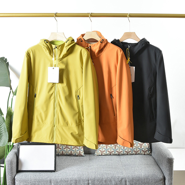 

France Luxury Brand men hooded jacket Chest Logo windbreaker designer jacket spring summer coat Size M--XXXL, Black