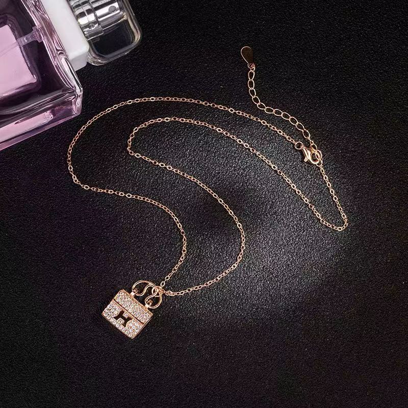 

S925 sterling silver dainty jewelry h-lettered Kang Kang Bag Necklace, Xi Xi the same style of luxury women style fashion silver jewelry