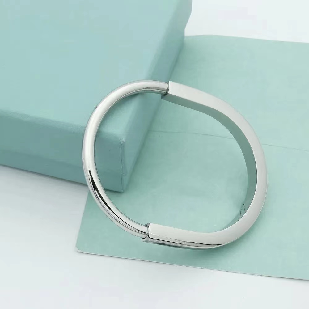 

Titanium steel Bangle designer Lock Bracelet silver rose gold Bracelets for women jewelry with velvet bag