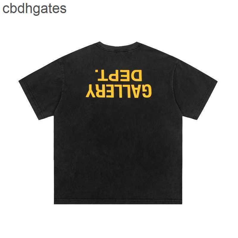 

Wash Dept American Mens Galleryes Brand t Shirt Fashion Shirts 22ss Letter 2023 Short Sleeve T-shirt Men Women High Street Half Tgsc, D51 wash black