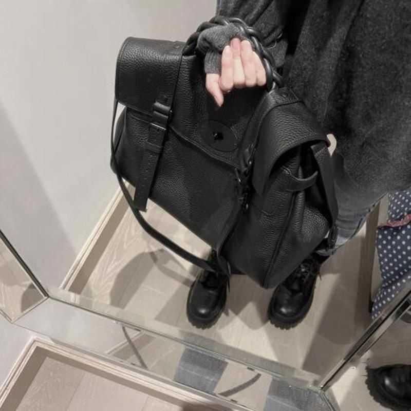 

Mulberries Lily Bag Designer Shoulder Bags With Chain Women Luxury Handbag British brand genuine leather Satchels crossbody bag Tote evening bag MKV6, Black