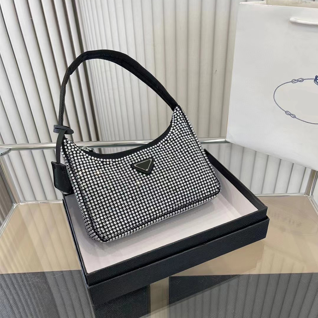 

2023 Black Beige Handbag Diamond Nylon Shoulder Messenger Bag for Women Luxury Drill Handbag Hobo Designer With Mini Pocket Strap Brand Wallet Female Crossbody Bag, Package
