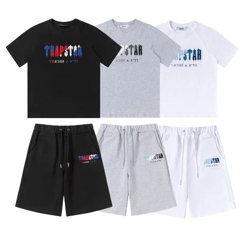 

Superior Quality Men t-shirts trapstar t shirt designer shirts print letter luxury black and white rainbow color sports fashion cotton cord top short sleeve size S M L