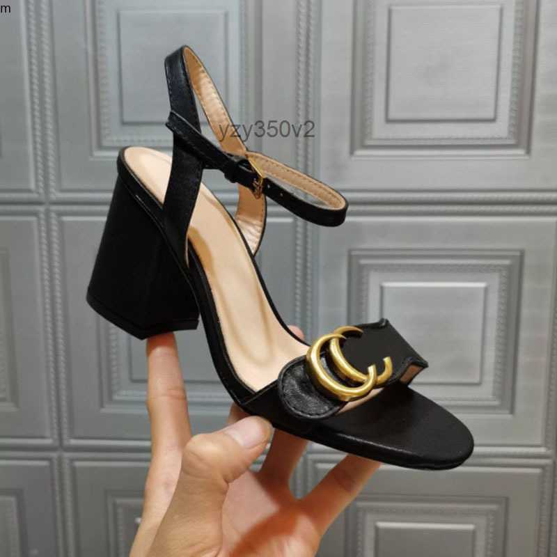 

Ankle Womens Fashion ggity Strap HighFlat Heeled Summer Sandals Double G Gold Metal Buckle Ladies Luxury Shoes 35-41 Slippers mkjk89751