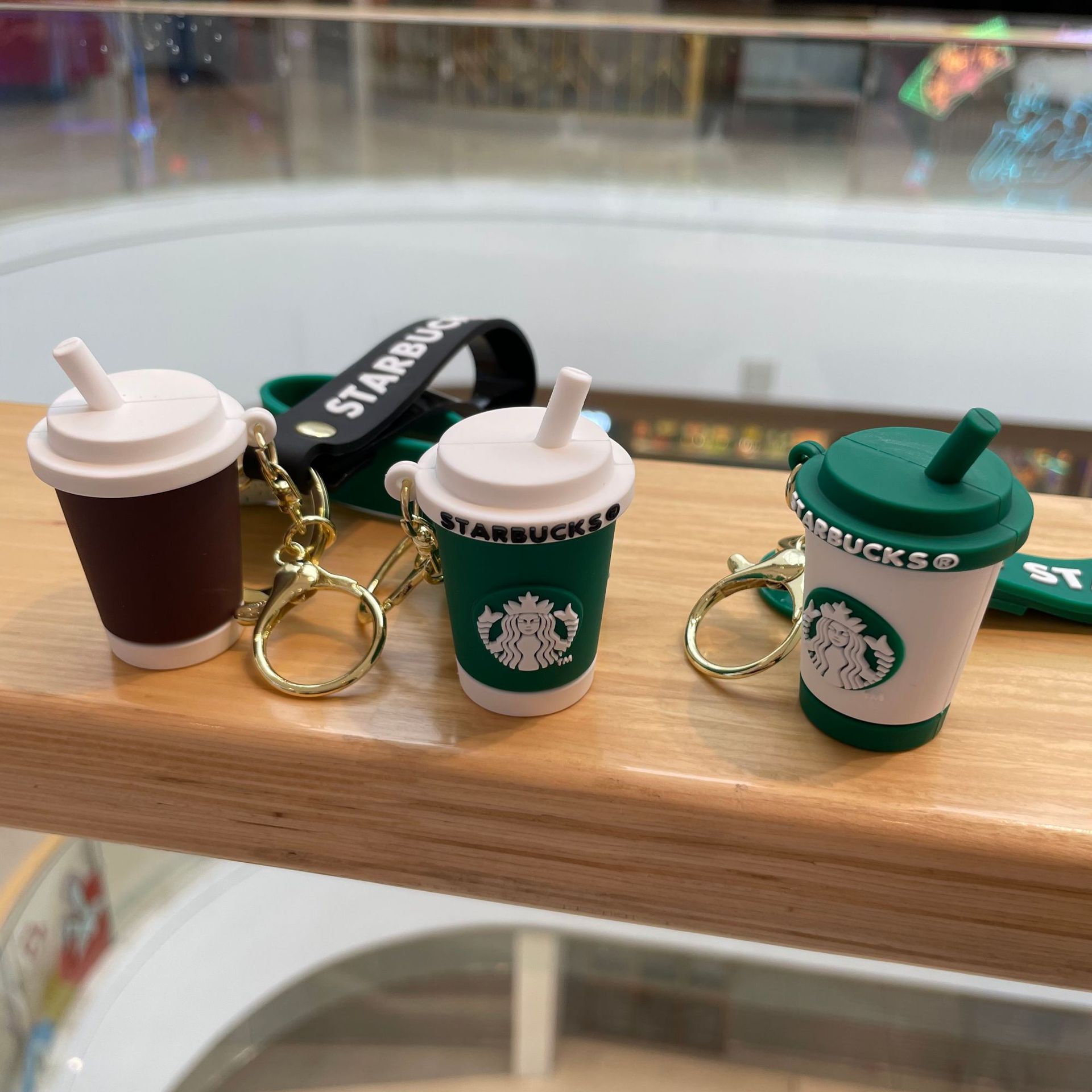

Party Favor Starbucks milk tea cup key chain cartoon three-dimensional doll jewelry store small gift pendant wholesale