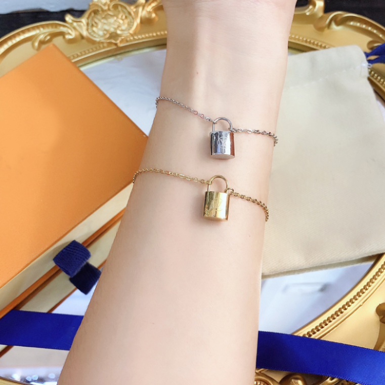 

Fashion Charm Link Chains Lock Bracelets for women mens Party Invisible jewelry for Couples Lovers engagement gift with Love foreve