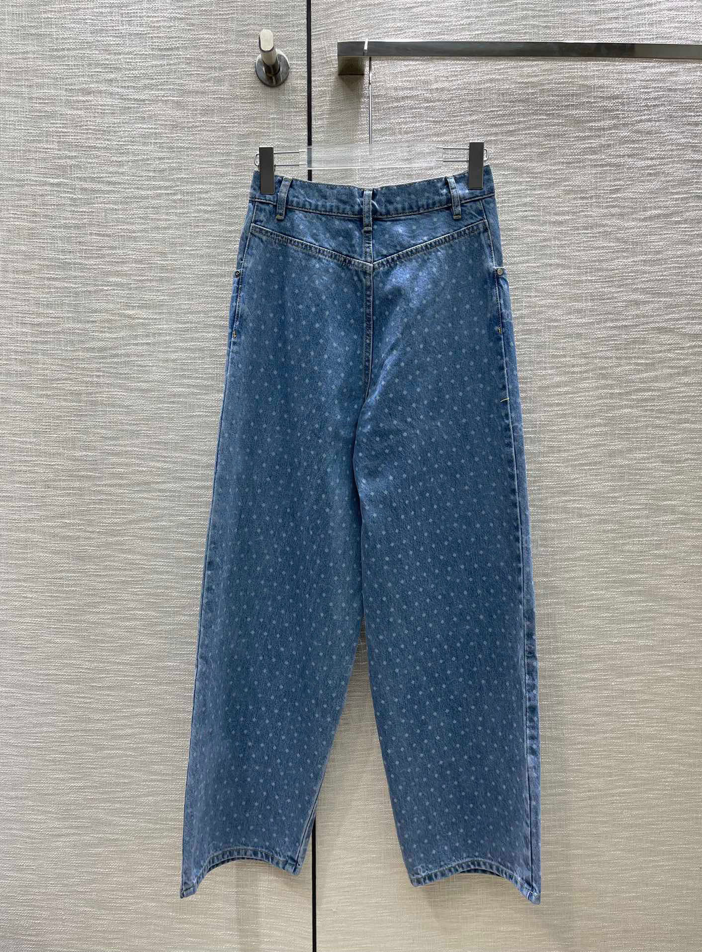 

2023 Fashion Women's Spring Summer All Match Jeans Street Wear Straight Leg Pants Women High Waist Washed Light Blue Denim Pants