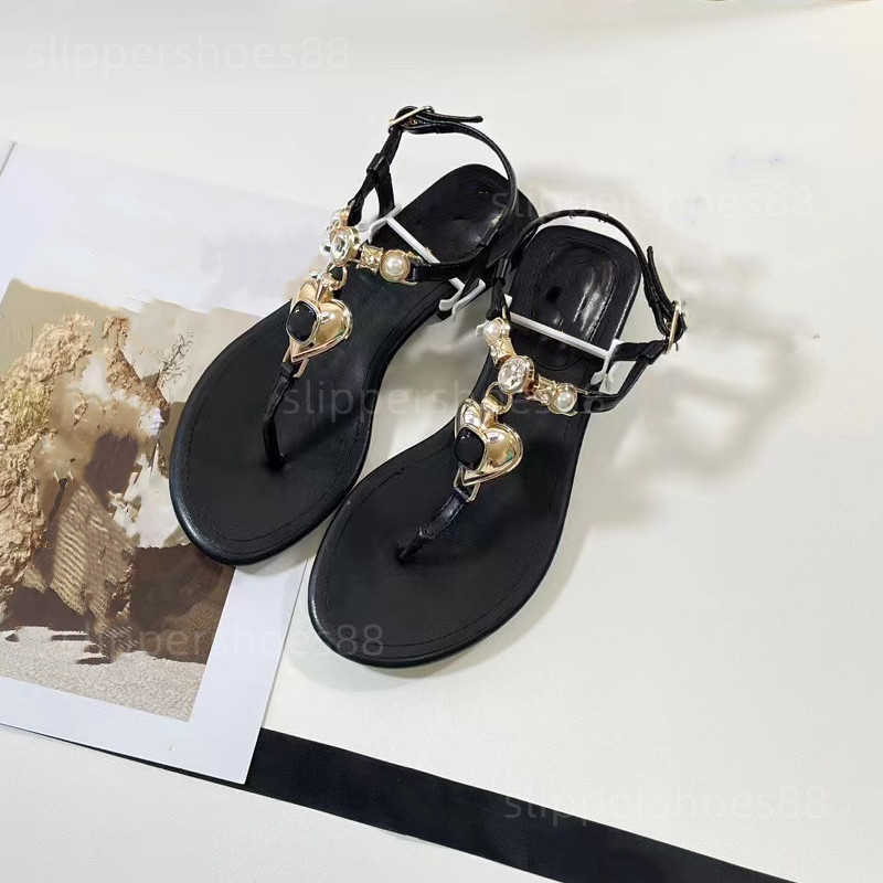 

designer sandals flip flops womens sandal lambskin heart metal pearls flat summer open toe post fashion sandale slippers slides women shoe