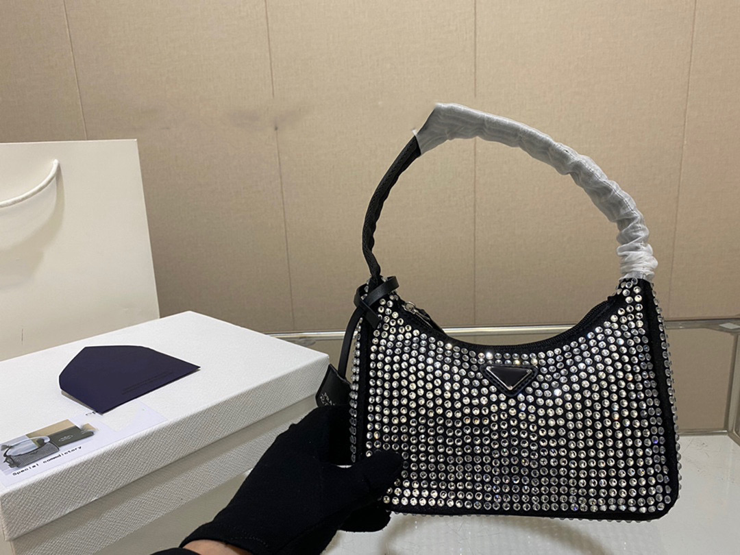 

Women new designer bags fashion high quality diamond handbags clutch purse crossbody shoulder bag Full of sweat under the armpits lump, Black